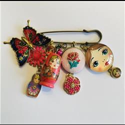 Kilt Pin Brooches Louise Pringle eclectic shock reinvented vintage jewellery watch unique charm brooch ring antique revived vogue LP Jewellery Steam Punk